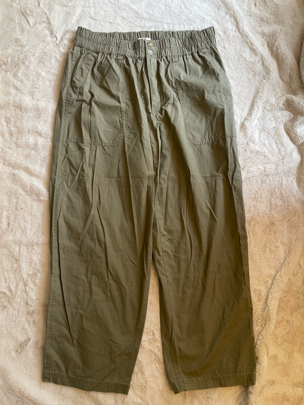 Madewell | Cropped Cargo Pants in Olive Green NWT